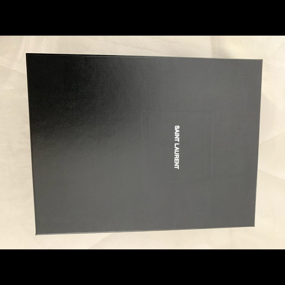 Saint Laurent box